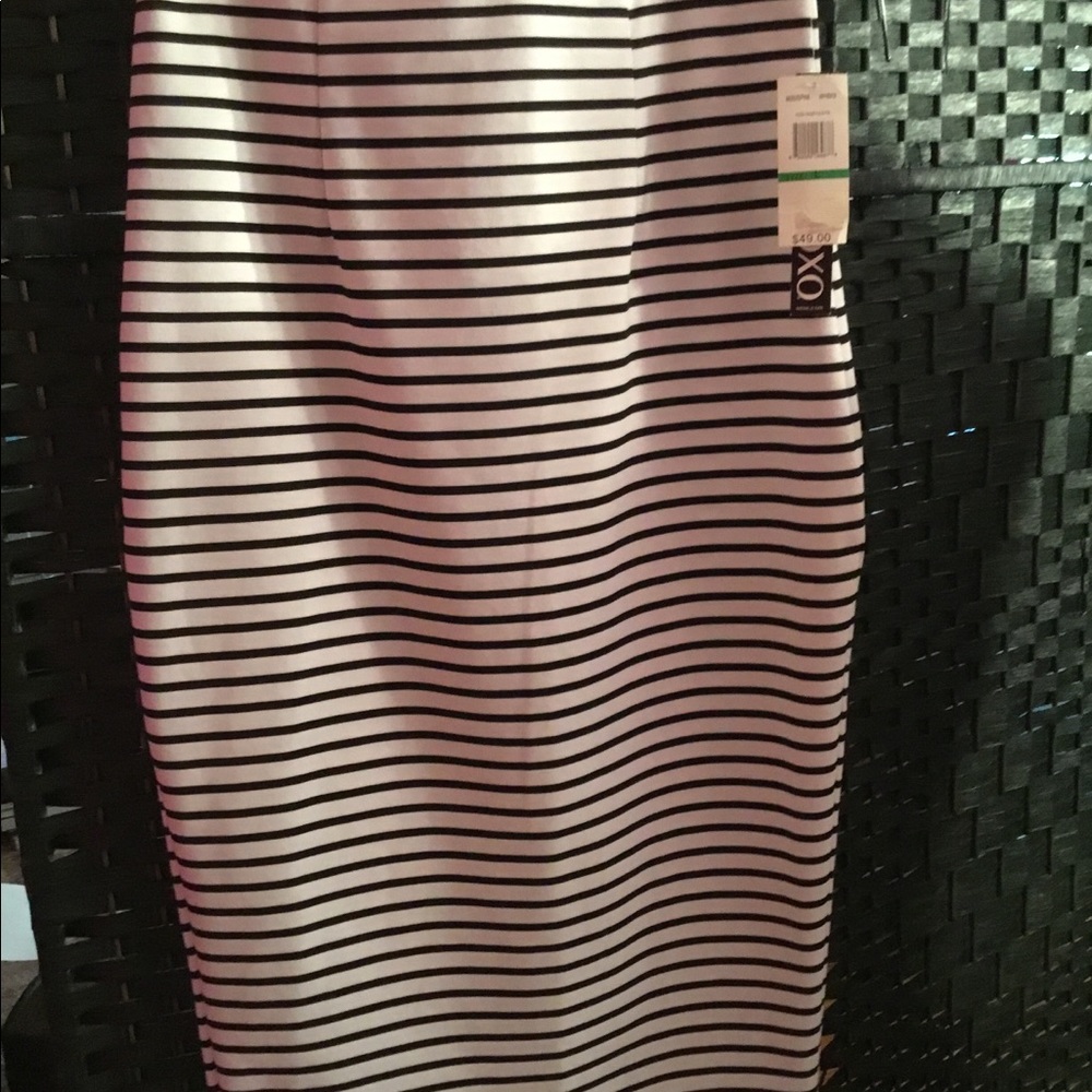 Women Black & White Striped Skirt